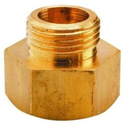 Réduction M 3/8 - F 1/4